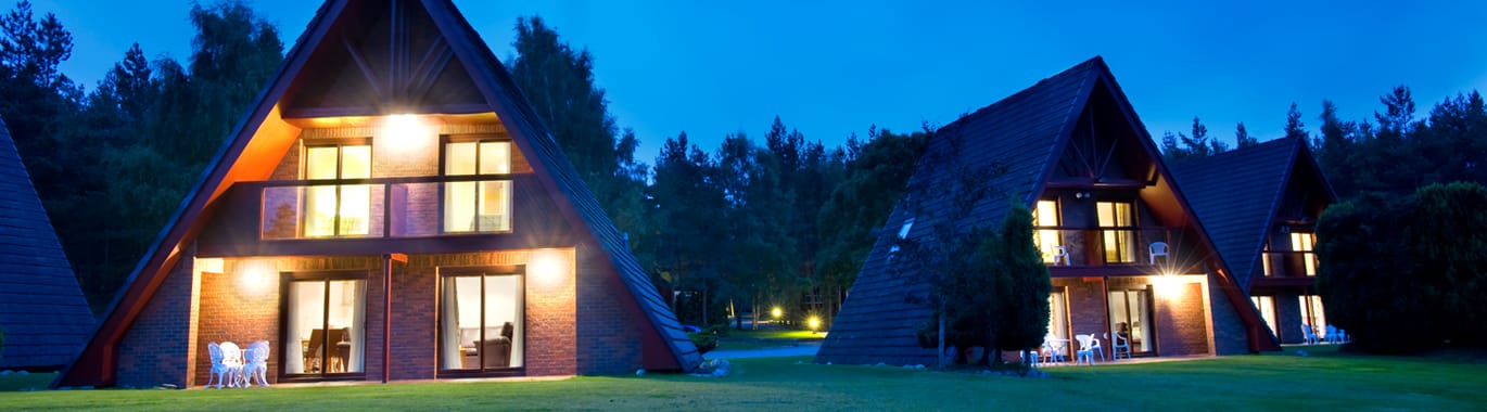 view of hotel exterior